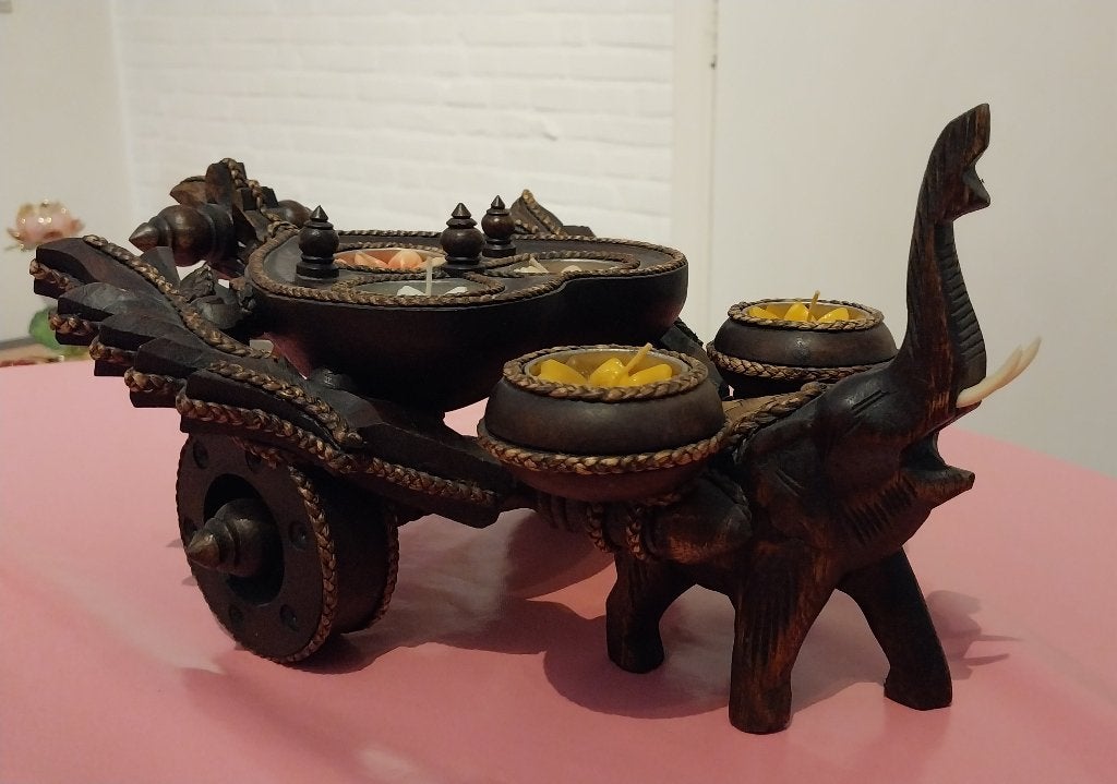 Boeddha deco,Buddha houten olifantenkar met kaarsen,Thailand, Huis en Inrichting, 17 cm, Handgemaakt, Nieuw, Ophalen of Verzenden