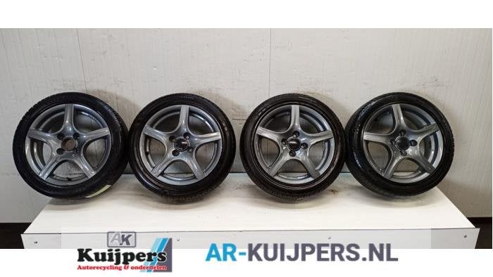 Sportvelgenset + banden van een Seat Arosa, Gebruikt, -, -, -