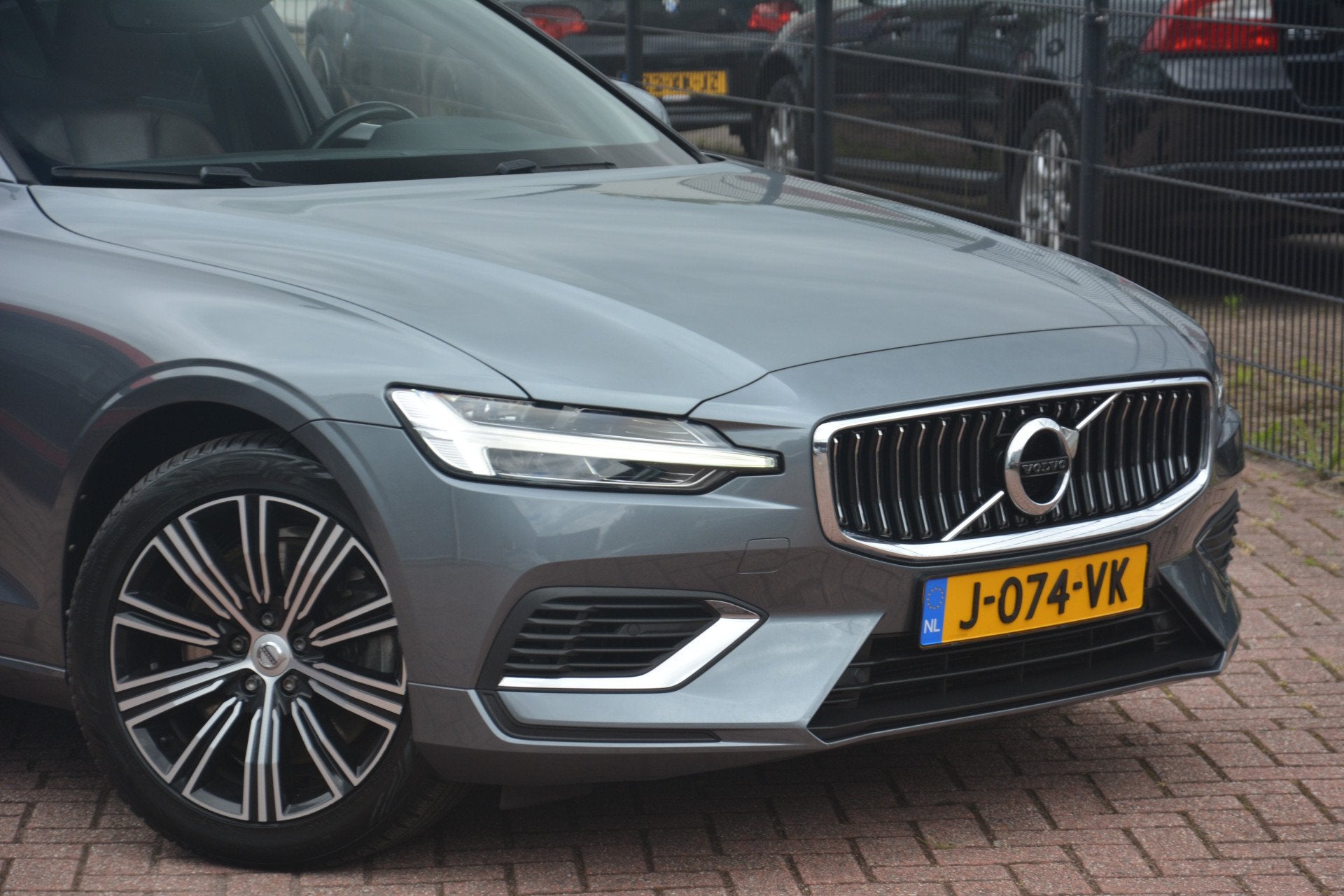 Volvo V60