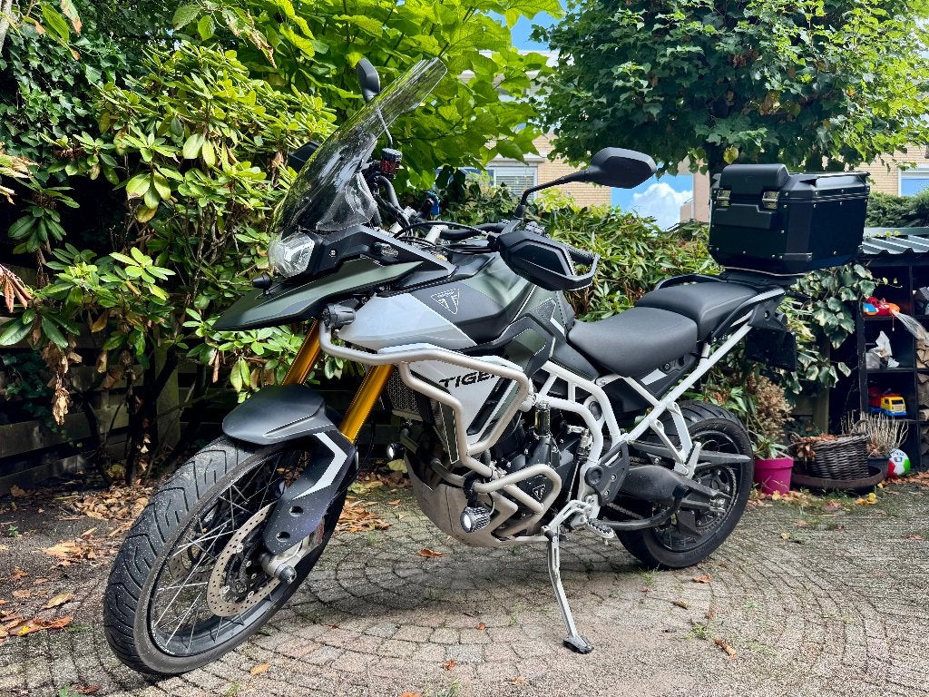 Triumph Tiger 900 Rally Pro 2025 | Akrapovič | CHIGEE, Motoren, 888 cc, Handvatverwarming, Motorrijbewijs A, Gebruikt