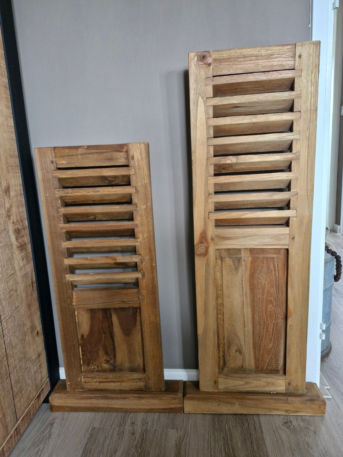 2 luiken op standaard., Ophalen
