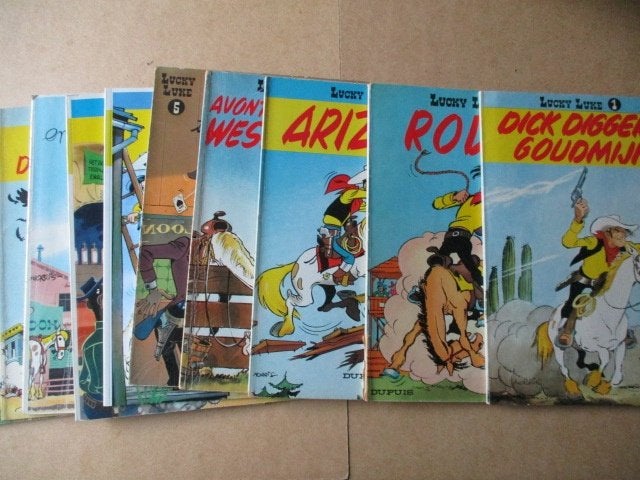 w0550 lucky luke 73x, Meerdere stripboeken, Ophalen, Gelezen