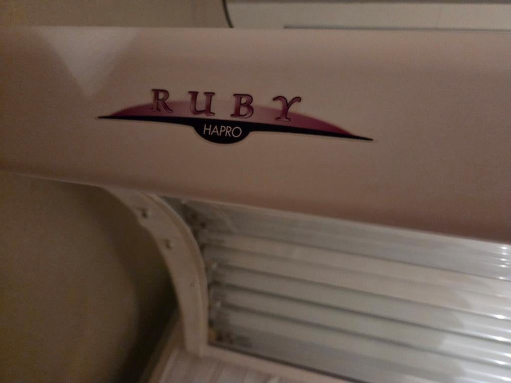 Hapro RUBY zonnehemel met gezichtsbruiner, Witgoed en Apparatuur, Zonnebanken en Gezichtsbruiners, Ophalen, Zo goed als nieuw