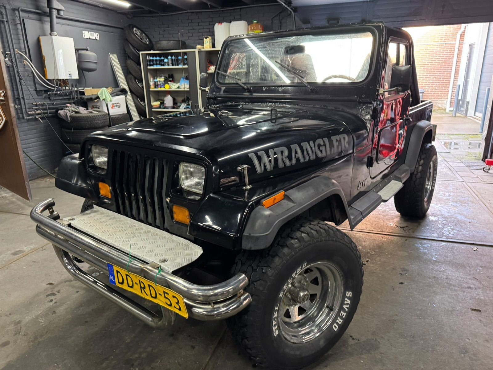 Jeep Wrangler 1987 zwart V8 TH350 Automaat, Automaat, Achterwielaandrijving, 5000 cc, 4 stoelen
