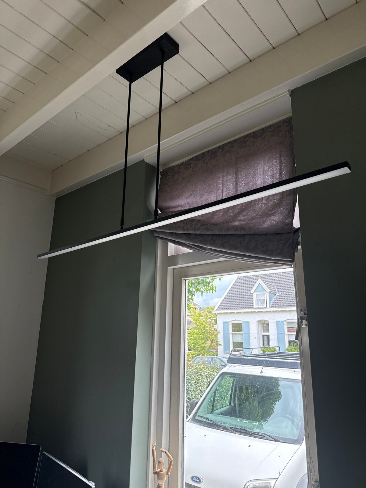 Moderne LED Hanglamp - Zwart, Strak Design, Huis en Inrichting, Ophalen, Zo goed als nieuw, Metaal, Overige fittingen