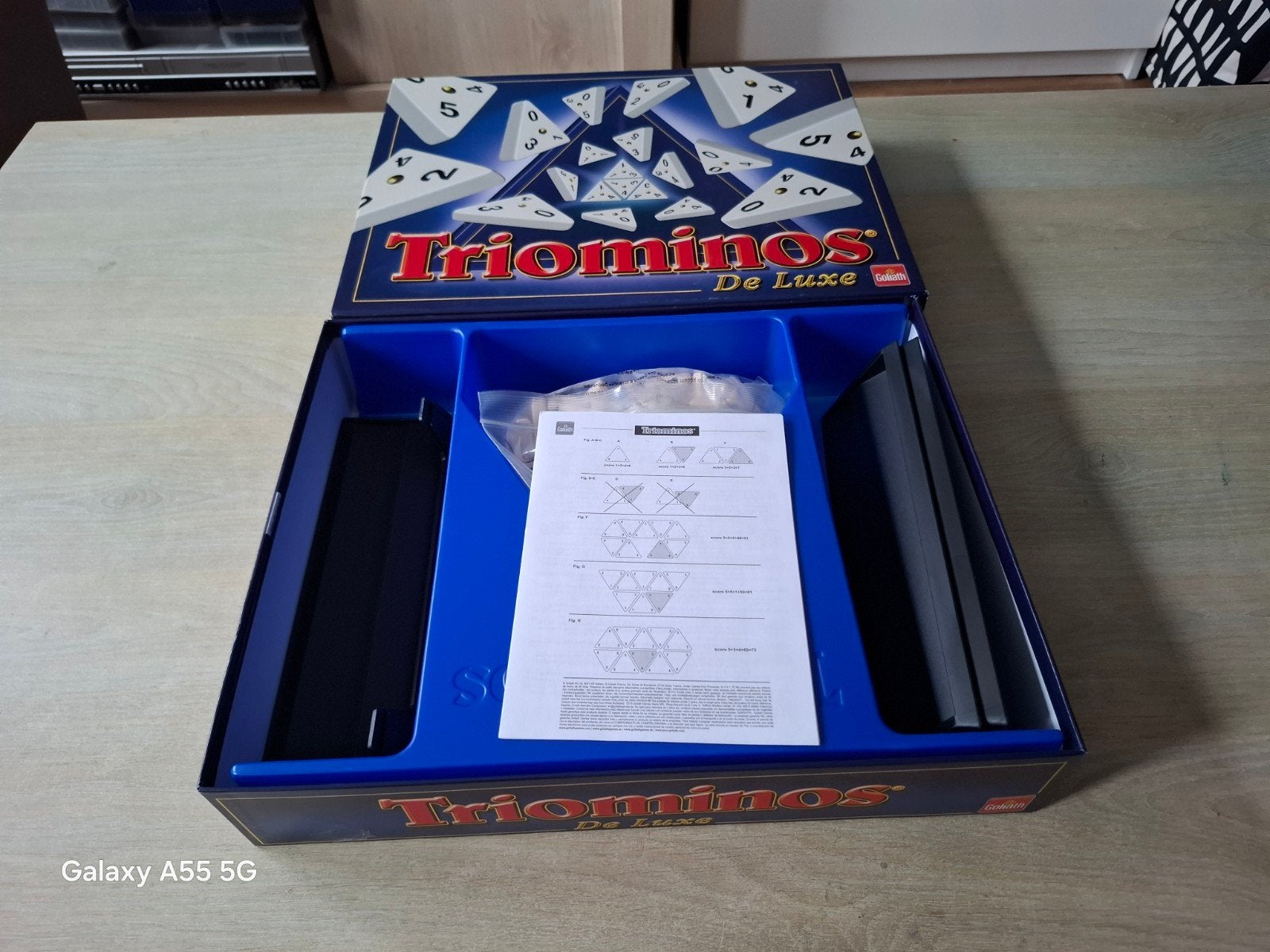 Triominos De Luxe bordspel - Zo goed als nieuw, Goliath BV, Goliath, Ophalen of Verzenden, Zo goed als nieuw