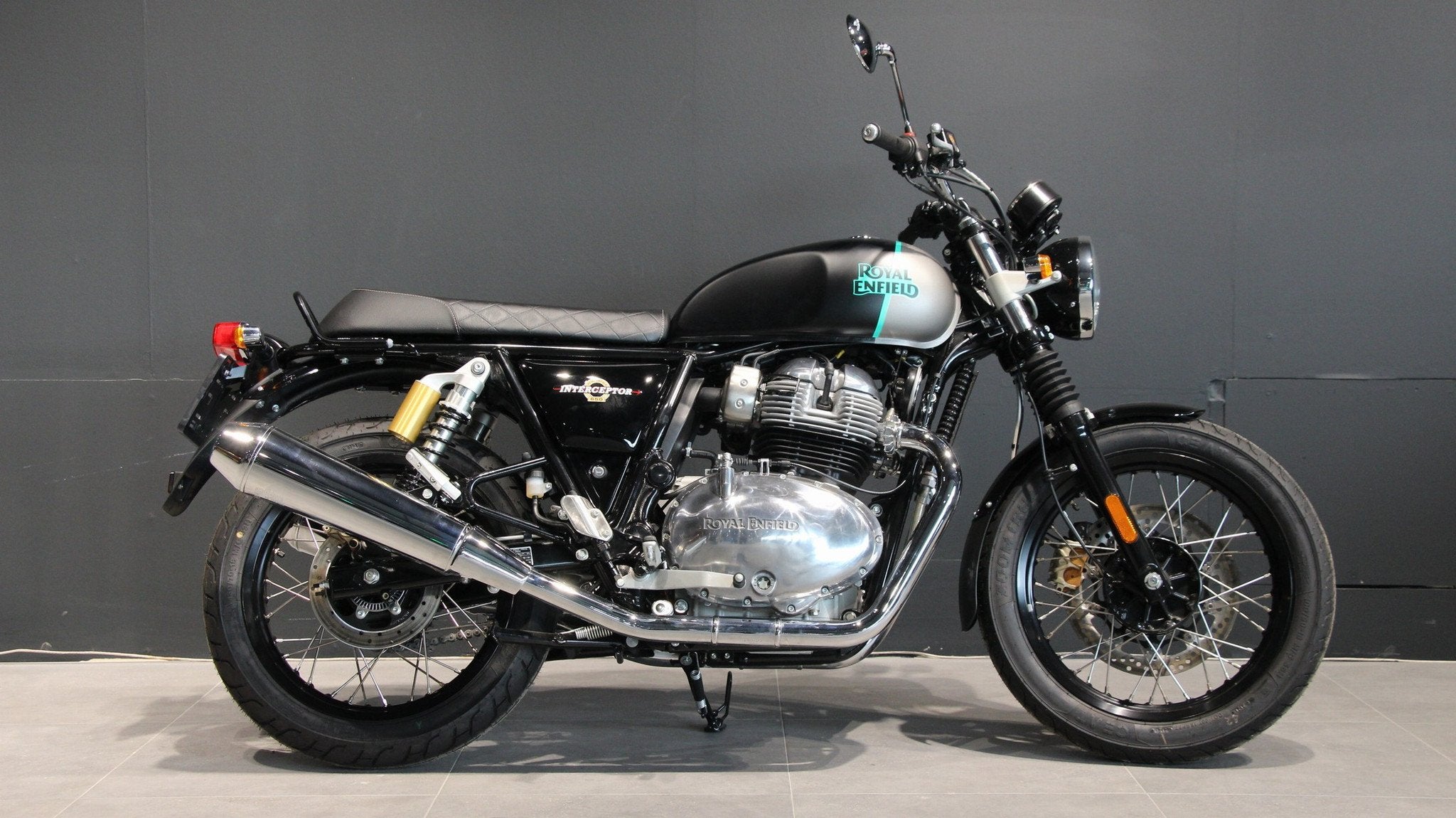 Royal-Enfield INTERCEPTOR 650 (bj 2024), Lorentzlaan 14
3401 MX  IJSSELSTEIN UT, Bedrijf, Toermotor, Info@motomondo.com