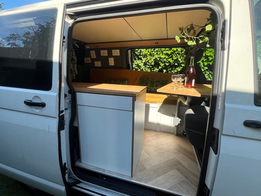 Caravans And Camping Compacte
