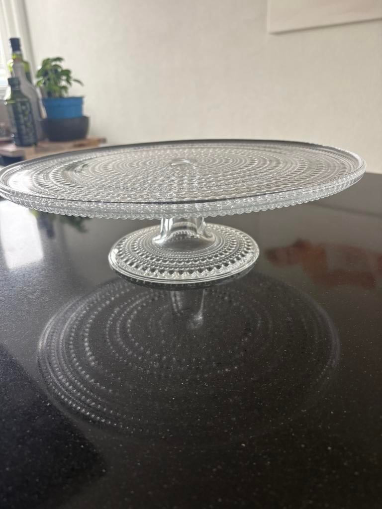 Iittala kastehelmi taartplateau 31.5 cm glas, Huis en Inrichting, Ophalen, Zo goed als nieuw, Glas, Pot, Bus of Blik