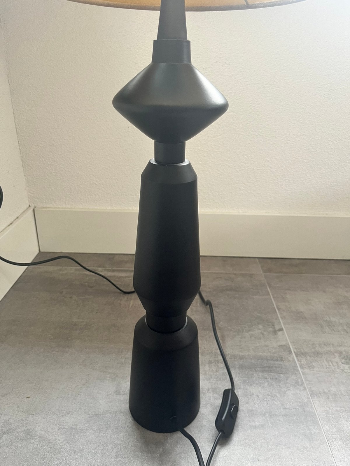 2 prachtige zwarte lampenvoeten Light & Living, Ophalen of Verzenden, Zo goed als nieuw, Zwart, Metaal
