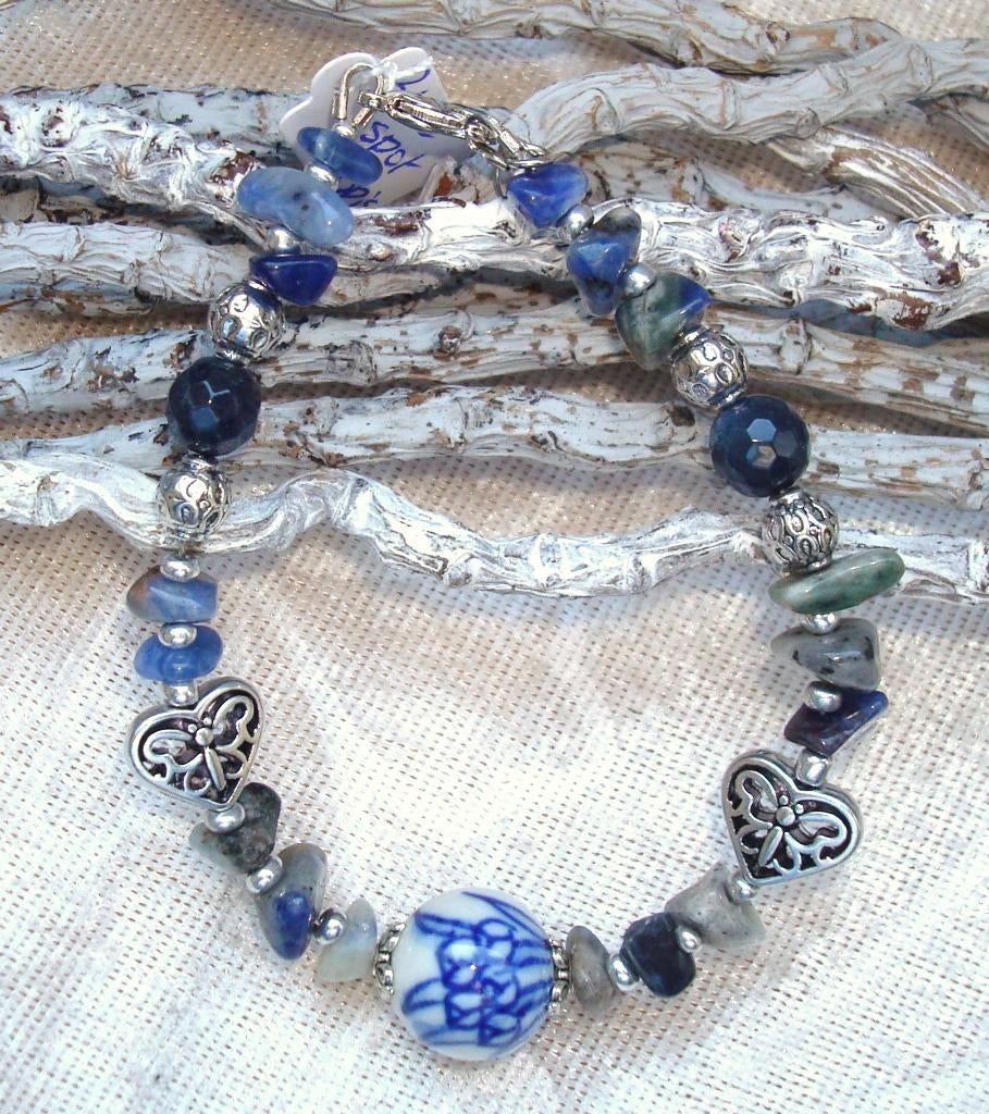 Armband van sodaliet, lapis lazuli en Delfts blauwe kralen, Info.adorabeads@gmail.com, Overige materialen, Adorabeads, Blauw