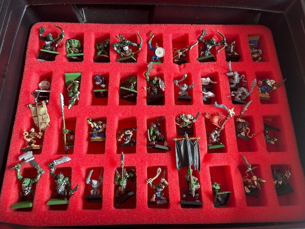 Warhammer Orcs Leger 100 stuks in Originele Koffer handgesch, Verzamelen, Ophalen of Verzenden
