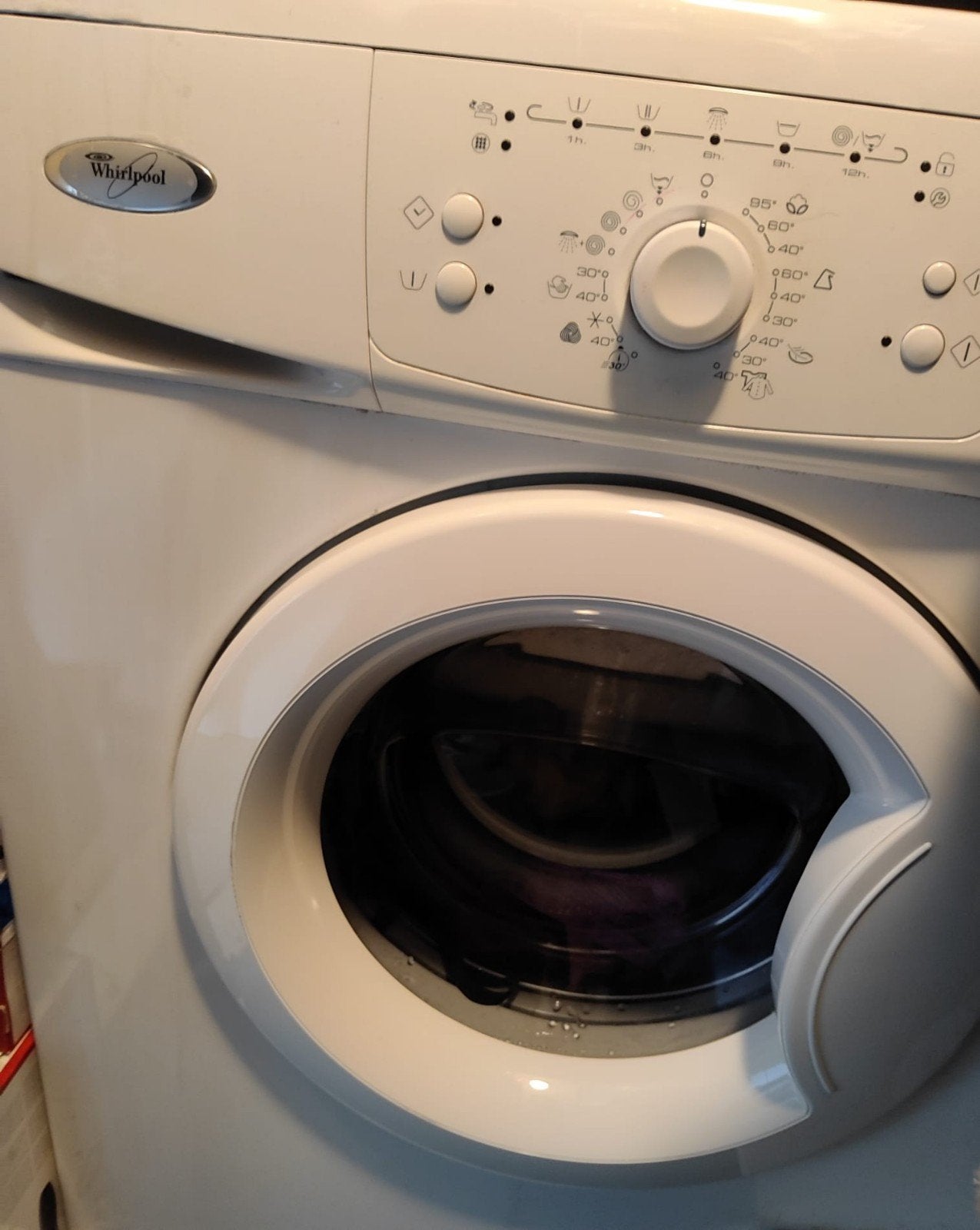 Whirlpool wasmachine, 6 tot 8 kg, Ophalen, 1200 tot 1600 toeren, 85 tot 90 cm