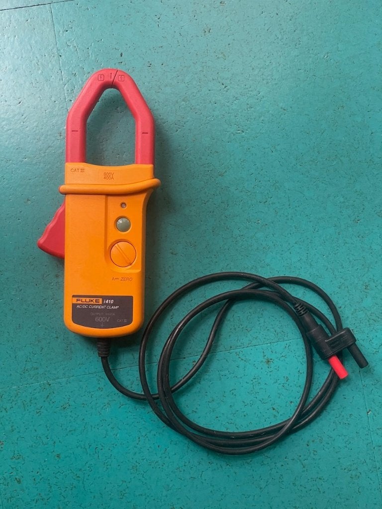 Fluke i410 stroomtang AC/DC - 400 ampère, Doe-het-zelf en Verbouw, Meetapparatuur, Ophalen of Verzenden, Zo goed als nieuw, Multimeter
