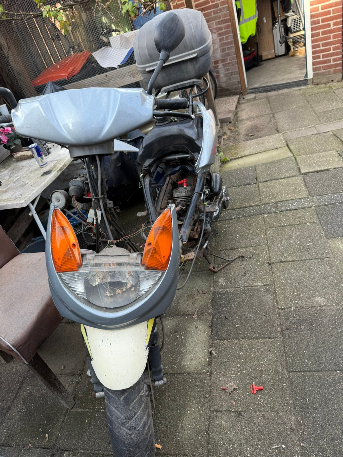 Scooter peugeot vivacity, Fietsen en Brommers, Ophalen, Gebruikt, Benzine, Vivacity