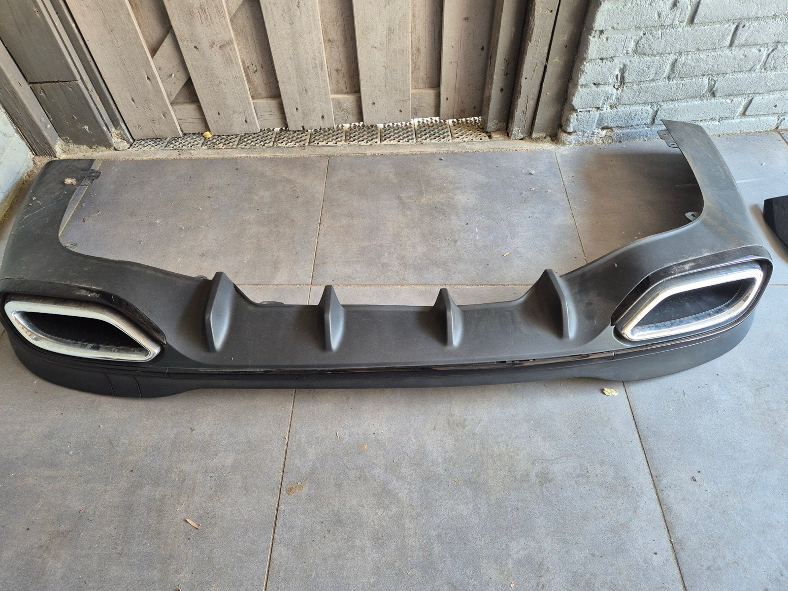 Mercedes Achterbumper met diffuser en afdekplaat, Auto-onderdelen, Ophalen, Gebruikt, Achter, Bumper