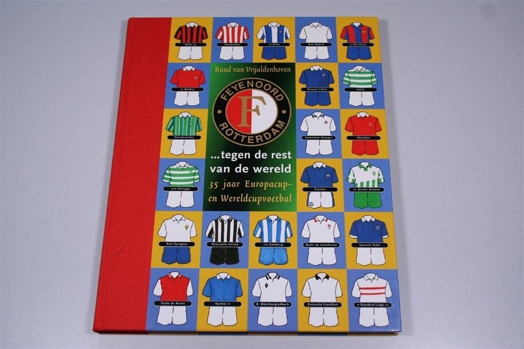 Feyenoord — Europa & Wereld Cup Historie, Ophalen of Verzenden, Zo goed als nieuw, Watersport en Hengelsport