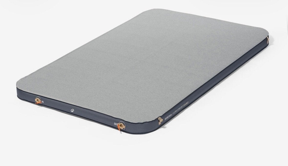 QUECHUA Luchtbed Comfort Double - 2-persoons, Caravans en Kamperen, Ophalen, Zo goed als nieuw, 2-persoons