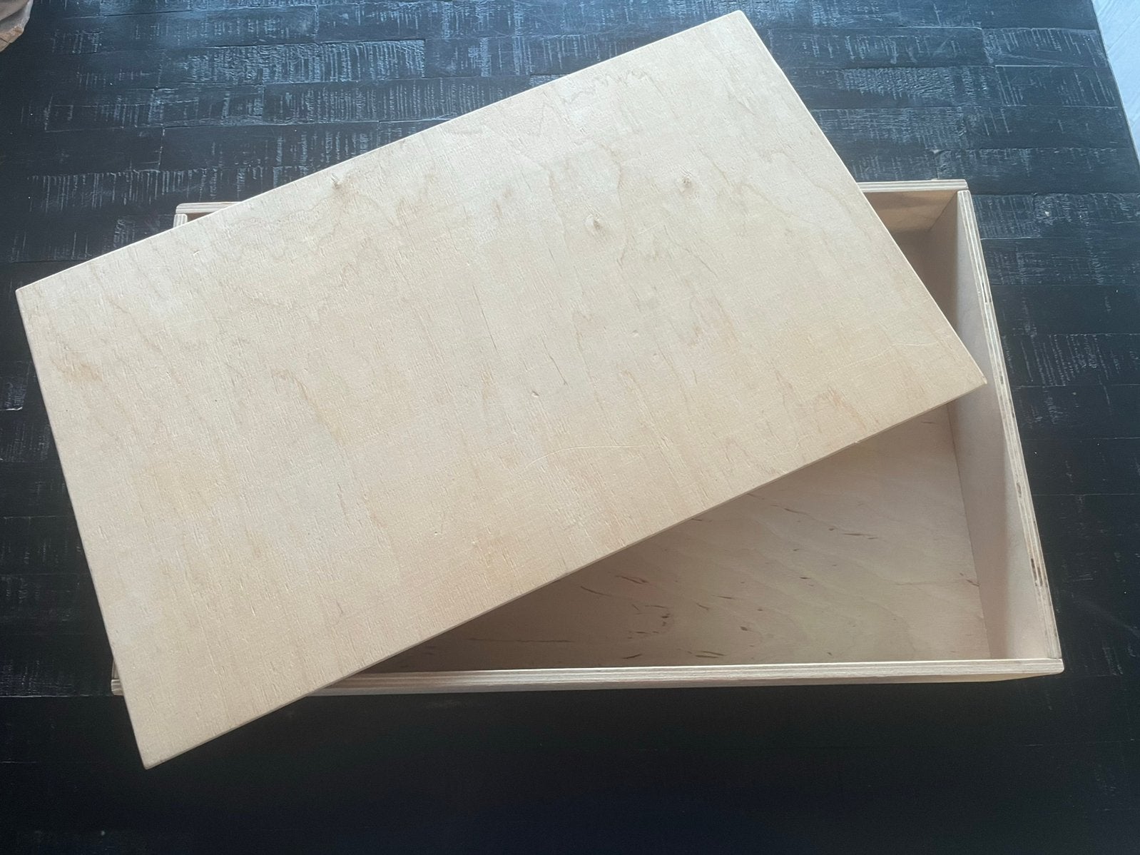 OKU - Houten speelbak 50 x 30 cm (met deksel), Ophalen, Zo goed als nieuw, Overige typen