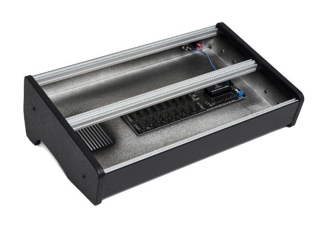 Erica Synths Skiff 2x84HP eurorack behuizing met voeding, Ophalen of Verzenden, Zo goed als nieuw, Overige merken