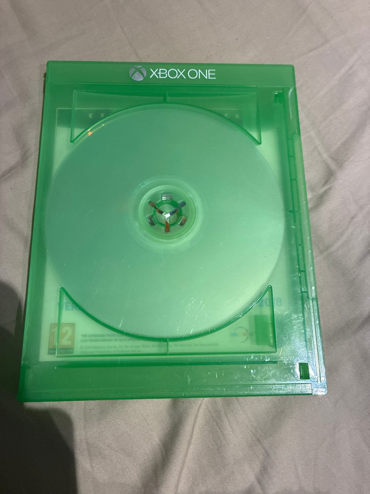 De Sims 4 Bundle Xbox One - Zo goed als nieuw, 1 speler, Ophalen of Verzenden, Zo goed als nieuw, Vanaf 12 jaar