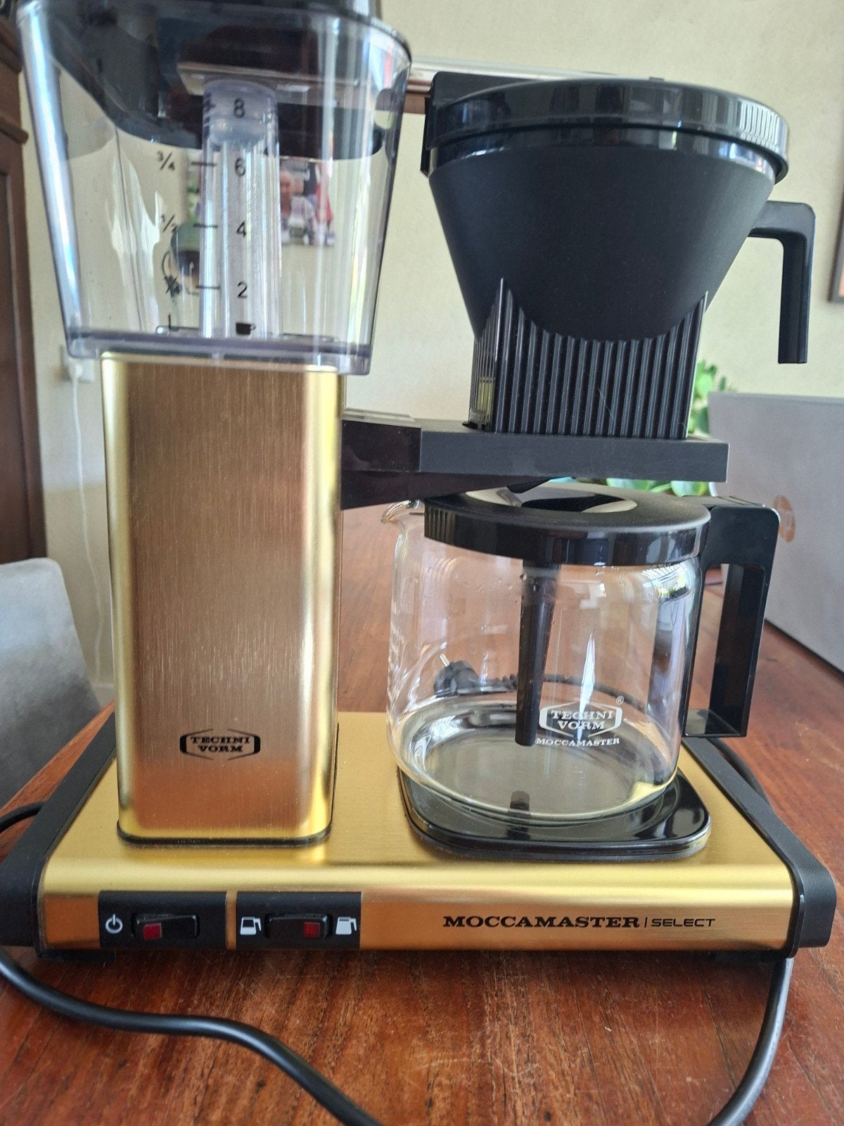 Moccamaster Select Koffiezetapparaat Goud -, Afneembaar waterreservoir, 10 kopjes of meer, Koffiemachine, Gemalen koffie