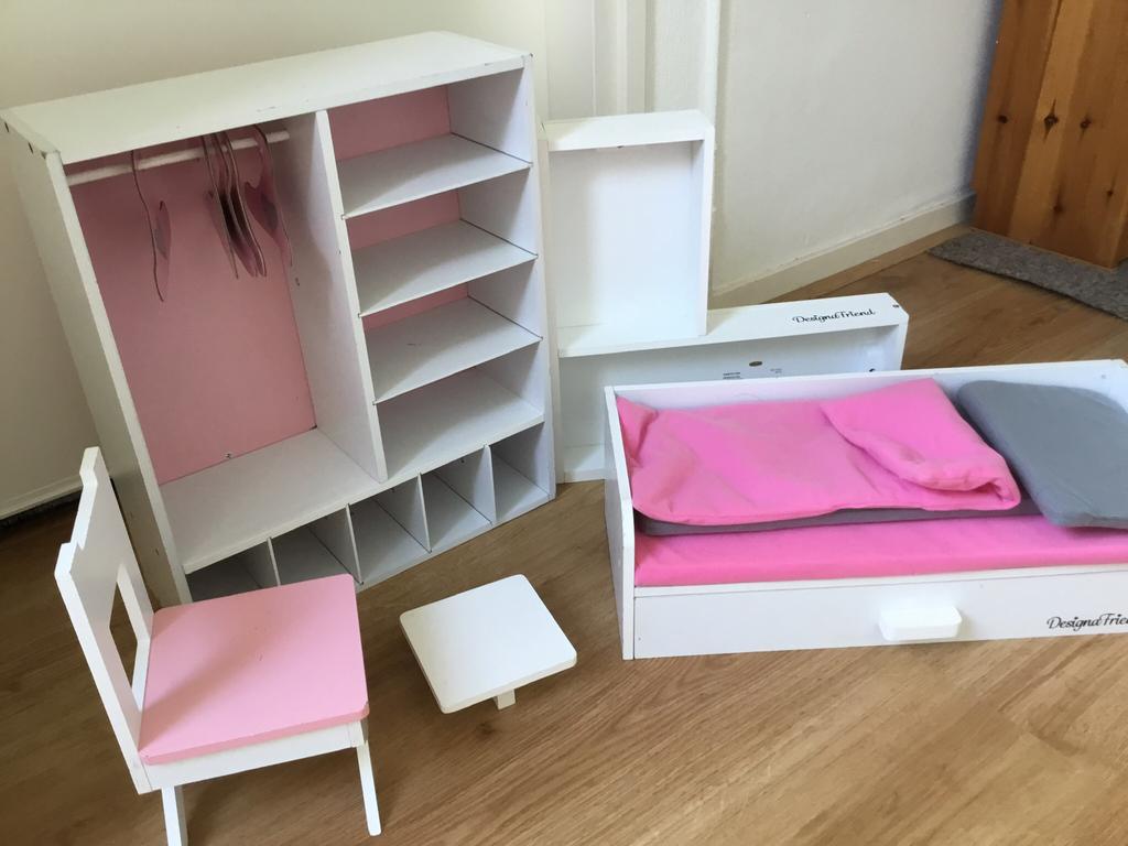 Popen meubeltje, Ophalen, Zo goed als nieuw, Poppenhuis