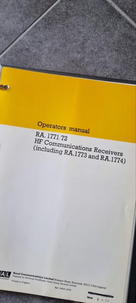 RA-1771/RA-1772 Manuals, Telecommunicatie, Zenders en Ontvangers, Ophalen of Verzenden, Zo goed als nieuw