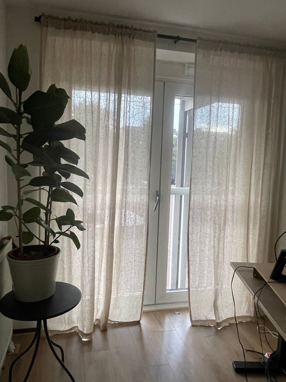 Beige gordijnen met verstelbare rails (ca. 190x248 cm), Ophalen, Inclusief montageonderdelen, Gebruikt, Beige