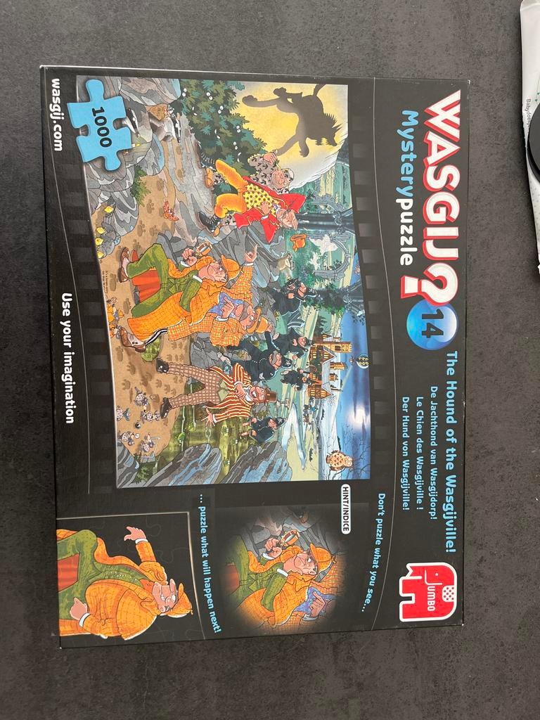 Wasgij Mystery Puzzel 14 - The Hound of the Wasgijville, Ophalen of Verzenden, 500 t/m 1500 stukjes, Gebruikt, Legpuzzel
