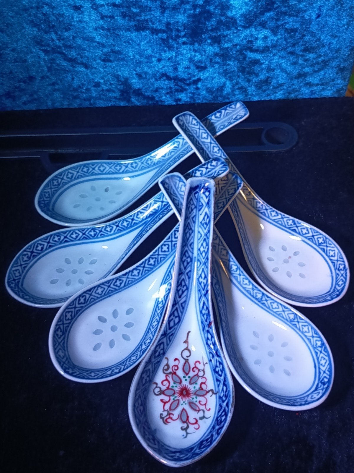 Set van 6 Chinese soeplepels - Porselein, Ophalen of Verzenden, Zo goed als nieuw, Overige materialen, Los bestek