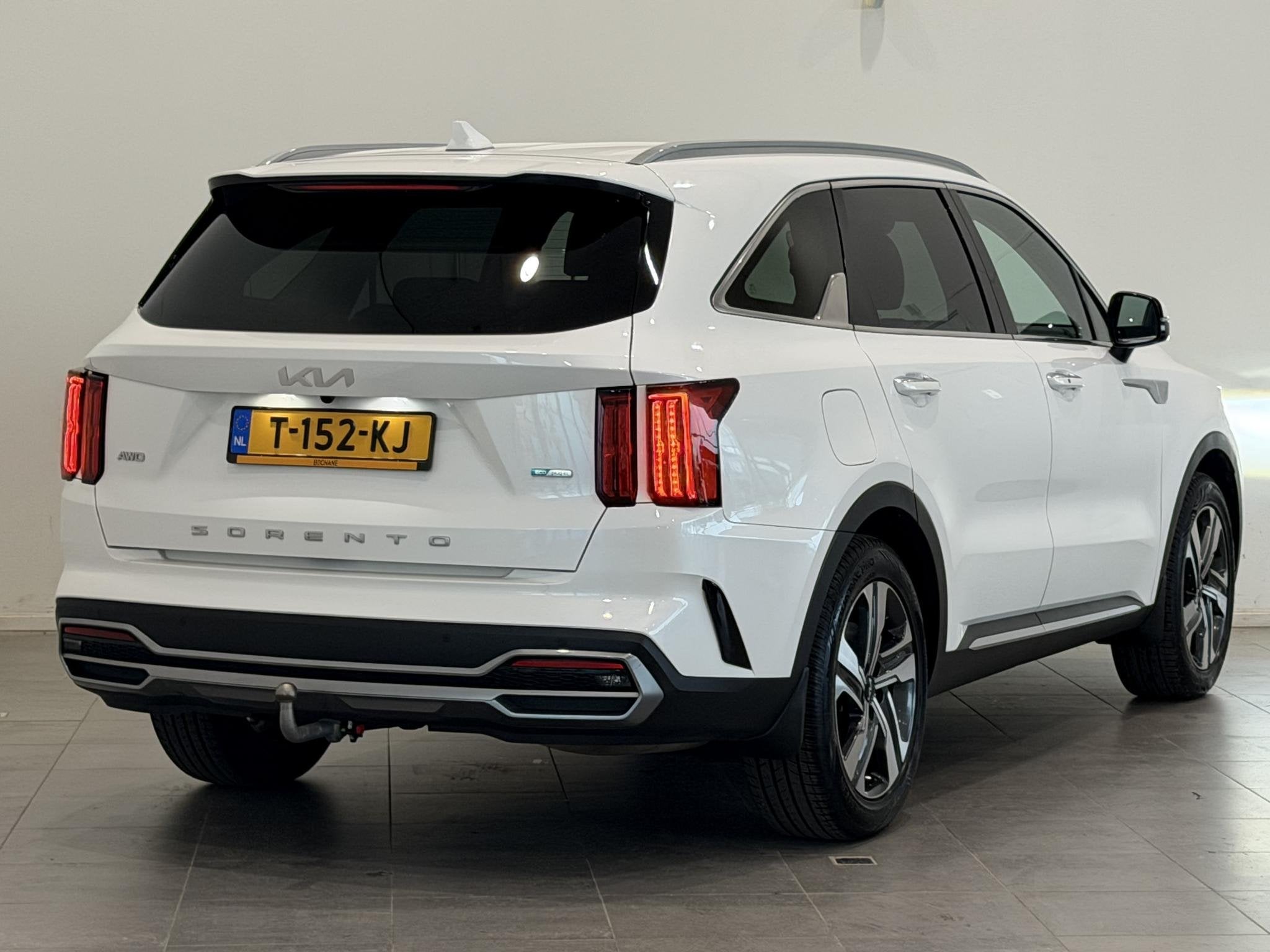 Kia Sorento 1.6 T-GDI Plug-in Hybrid 4WD DynamicPlusLine 7p., Auto's, Automaat, 14 kWh, Gebruikt, 4 cilinders