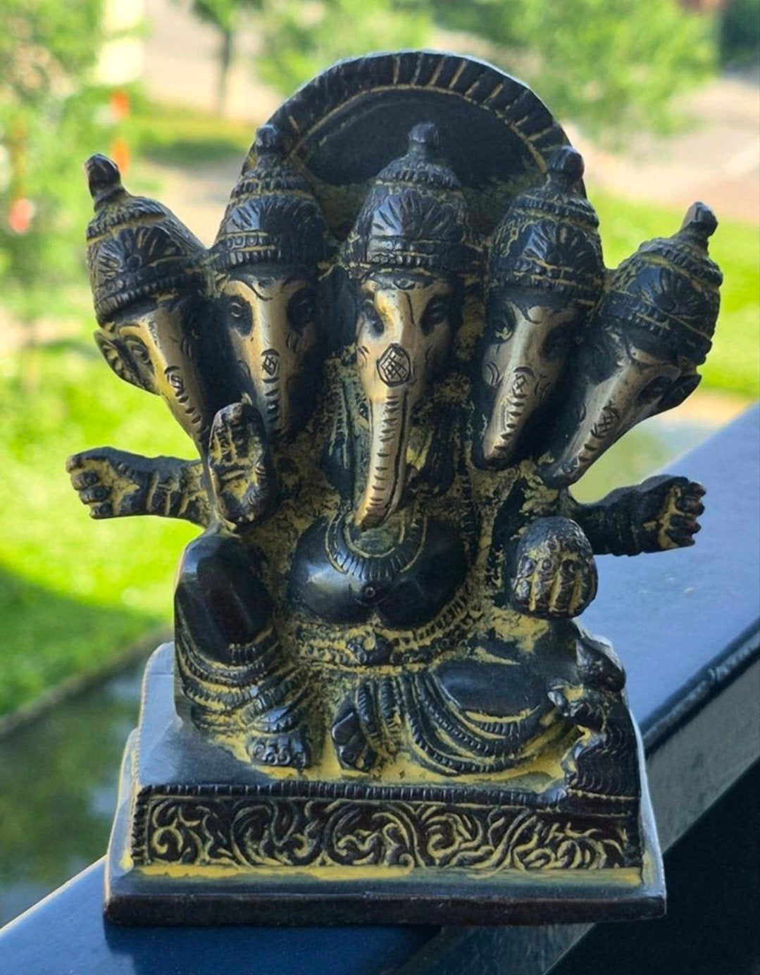 Ganesha met 5 hoofden bronzen beeld, 12 cm, Nieuw, Goud, Overige materialen