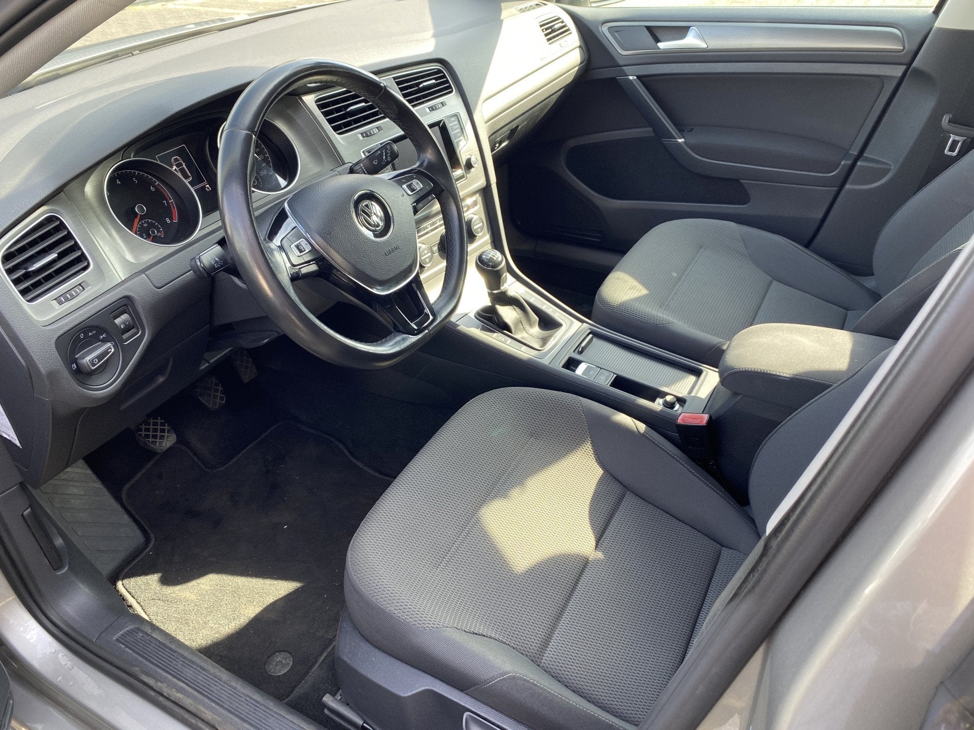 Volkswagen Golf 1.2 TSI Comfortline Clima, Navi, CC, PDC v/a, Voorwielaandrijving, Euro 5, Stof, Gebruikt