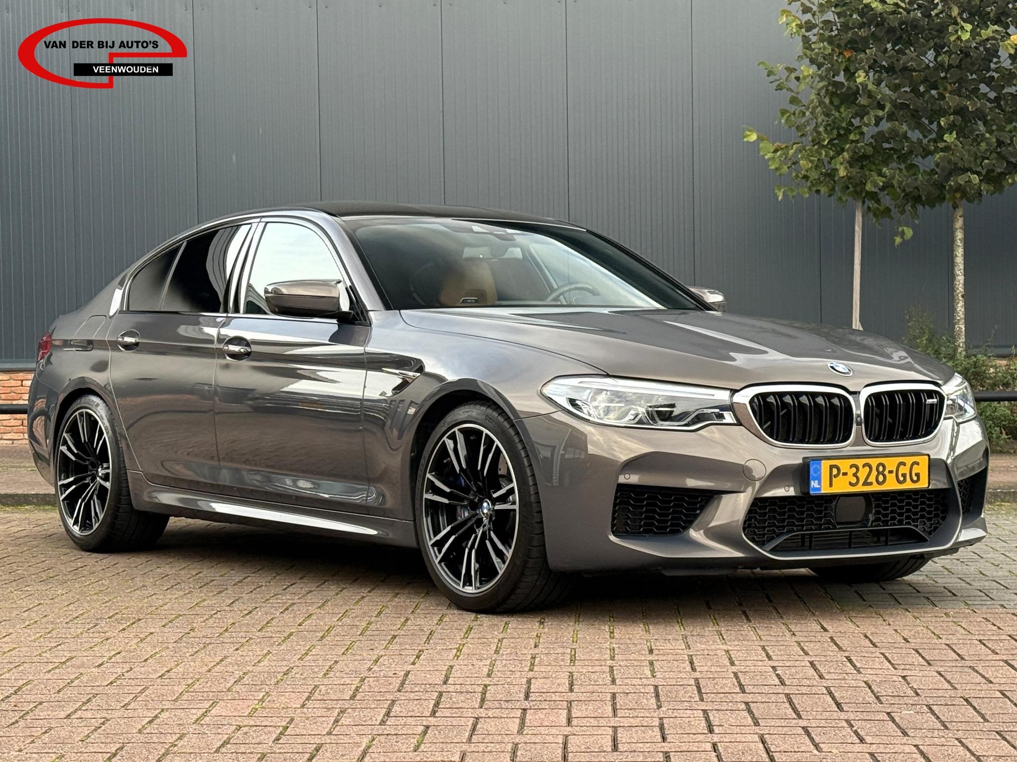 BMW 5-serie M5 / 2de eigenaar / individual, Auto's, Automaat, Gebruikt, 2000 kg, Verwarmde buitenspiegels