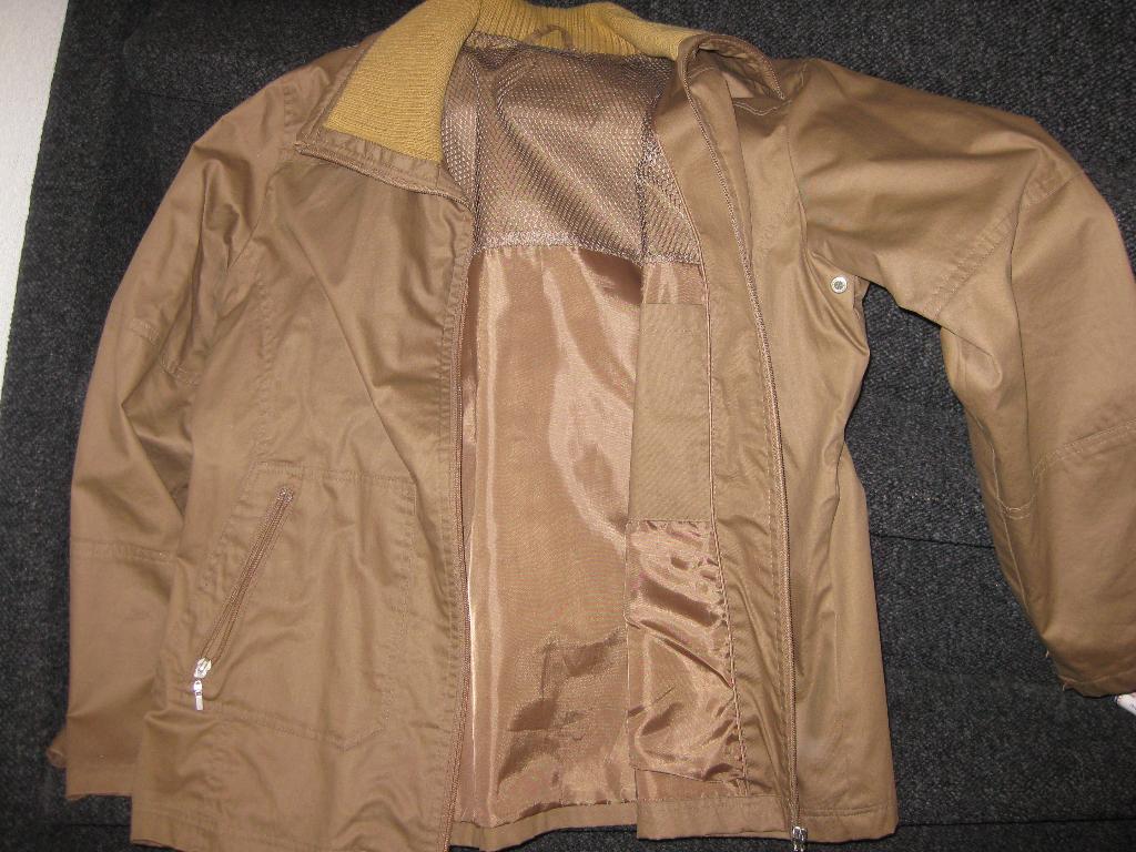 Sportief beige Bomberjack, maat: L., Maat 38/40 (M), City Life, Beige, Ophalen of Verzenden