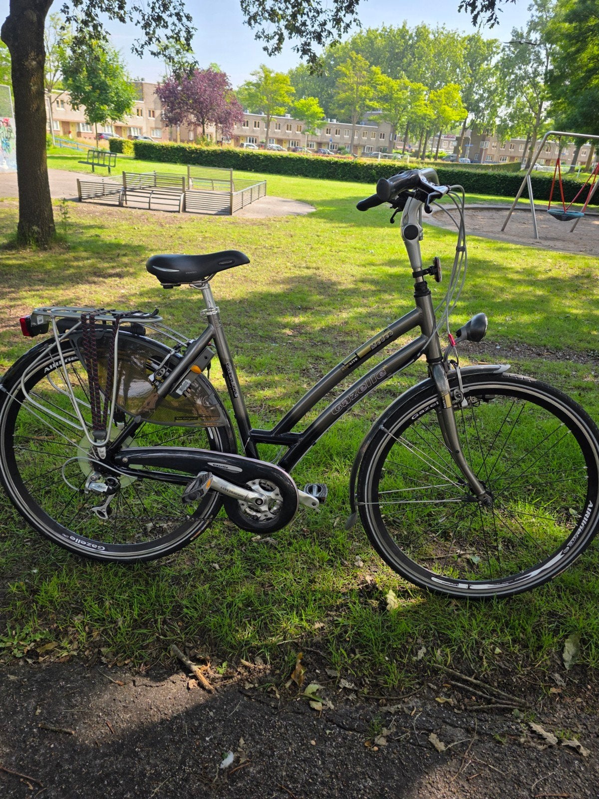 Gazelle Medeo Alu lite 24 versnellingen frame 54cm. 28 inch, Fietsen en Brommers, Ophalen, 28 inch, 53 tot 56 cm, Zo goed als nieuw