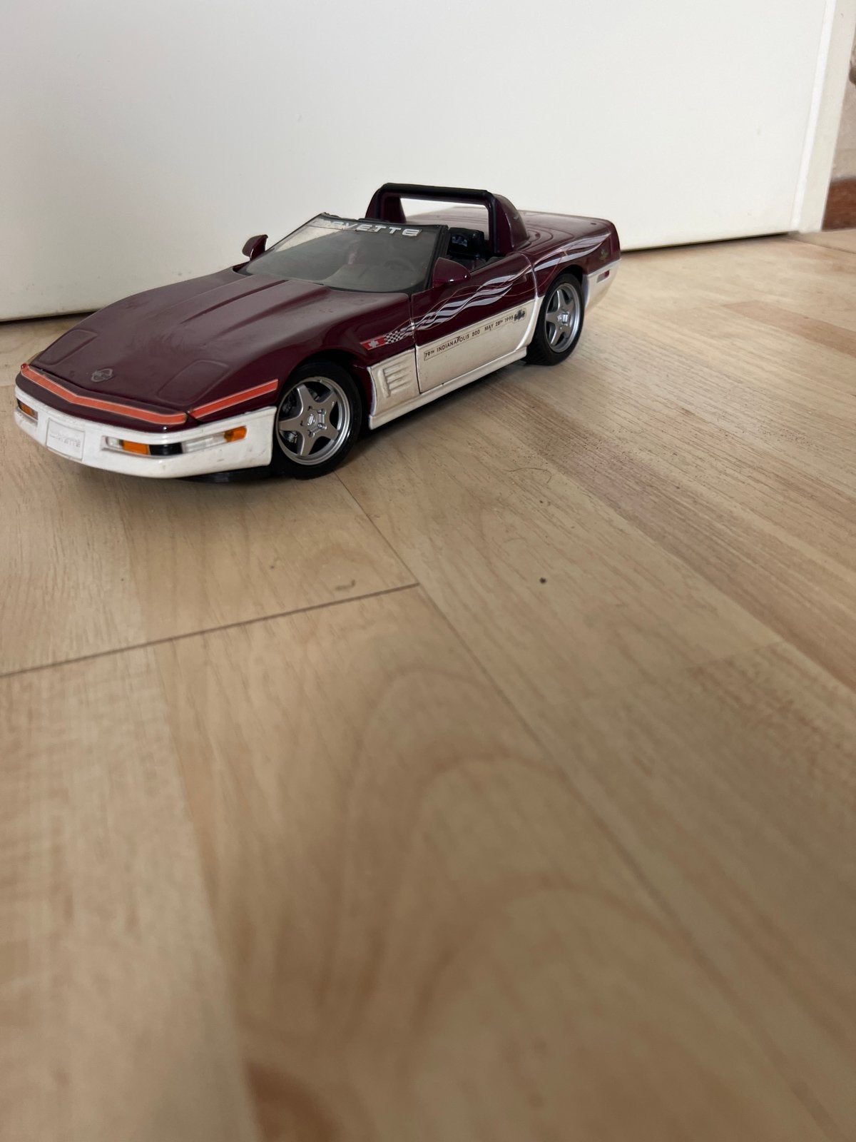 Corvette C4 schaalmodel - Gedetailleerd verzamelobject, Ophalen of Verzenden, Gebruikt, Overige typen