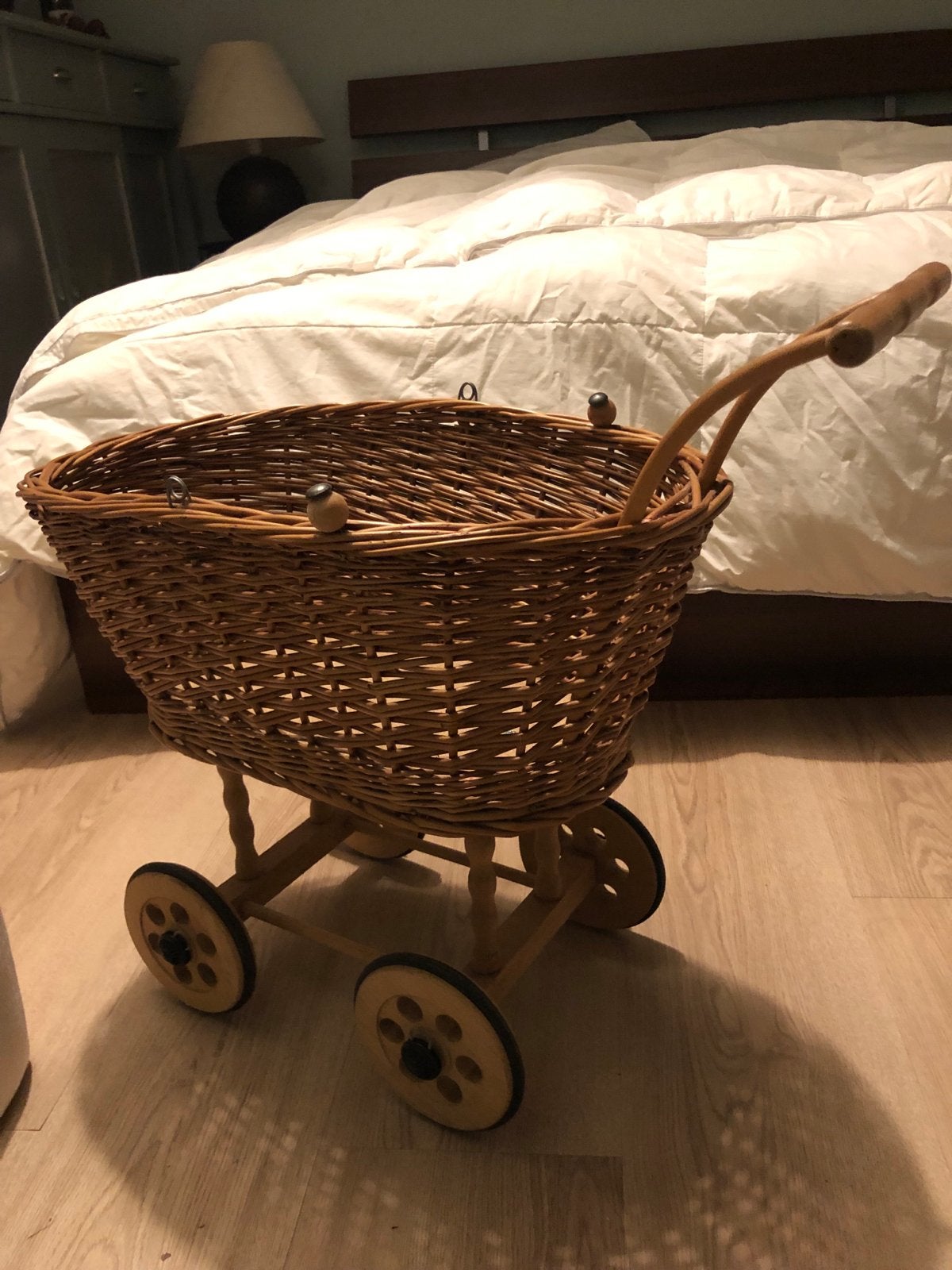 Poppenwagen van riet, Ophalen, Gebruikt