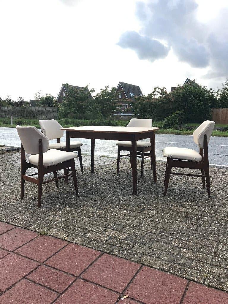 Eetafelset Webe Teeffelen 4 stoelen en tafel vintage design, Ophalen, Gebruikt, Bruin, Nvt