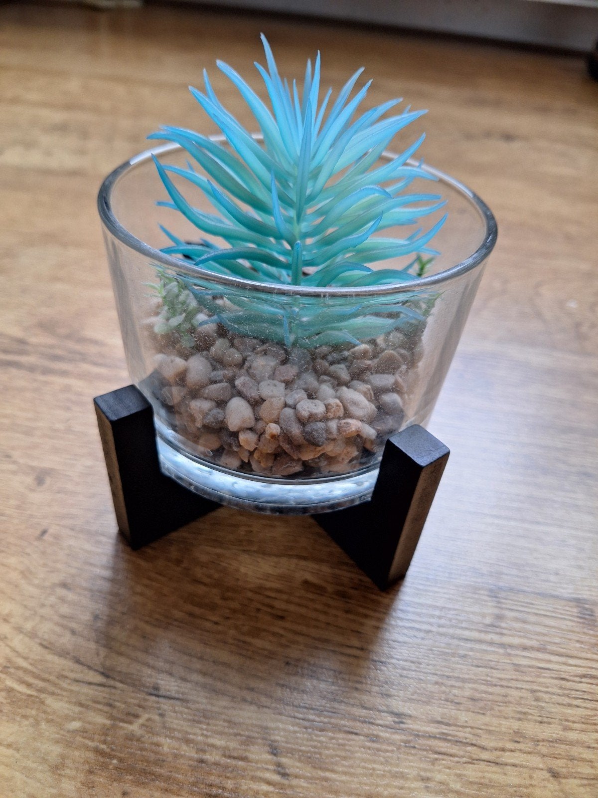 Kunstplantje in glazen pot met houten standaard, Binnen, Onderhoudsvrij, Kunstplant, Ophalen of Verzenden