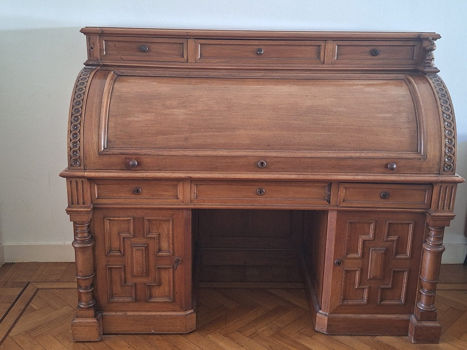 Antiek houten rolbureau, Ophalen