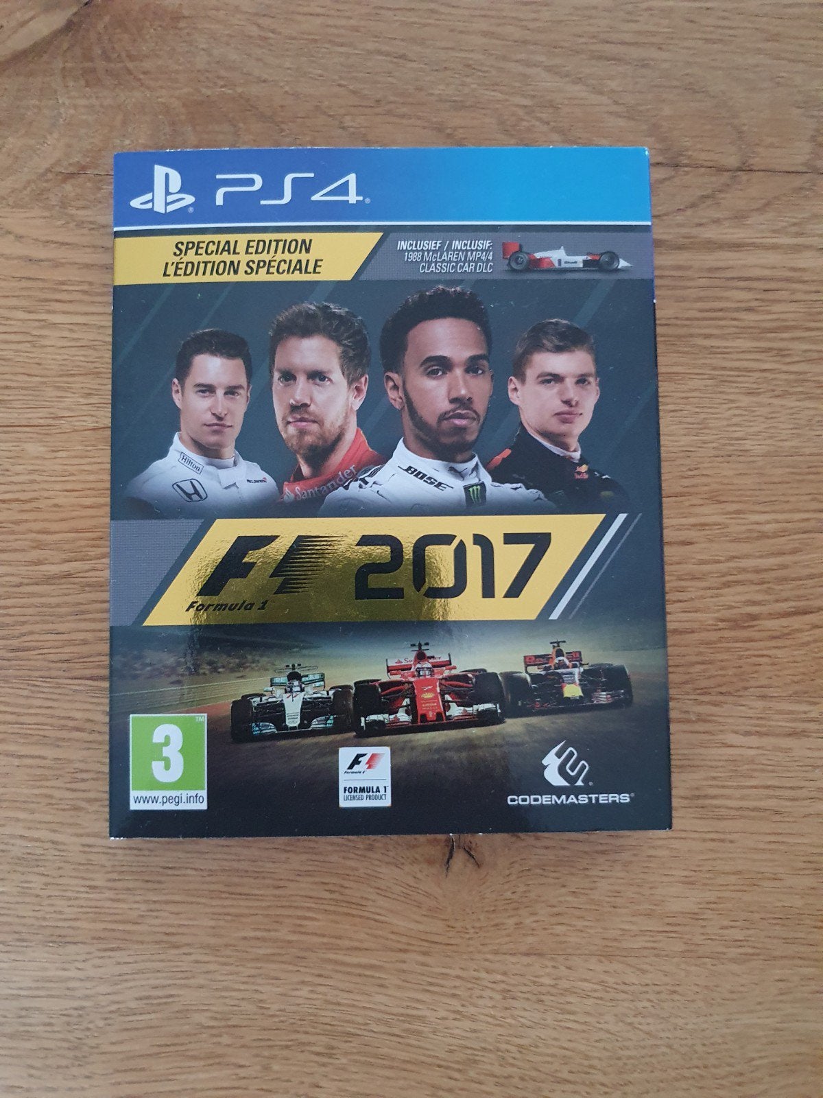 F1 games voor de PS4, Ophalen, Online, 1 speler, Racen en Vliegen