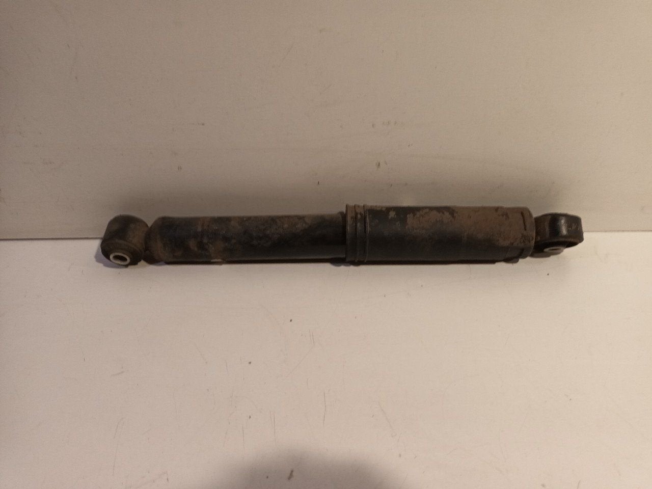 Schokbreker rechts achter Fiat Panda, Auto-onderdelen, Onderdelen@venauto.nl, Van der Ven Autorecycling B.V., Gebruikt, Ettenseweg 76, 4706 PB Roosendaal, The Netherlands