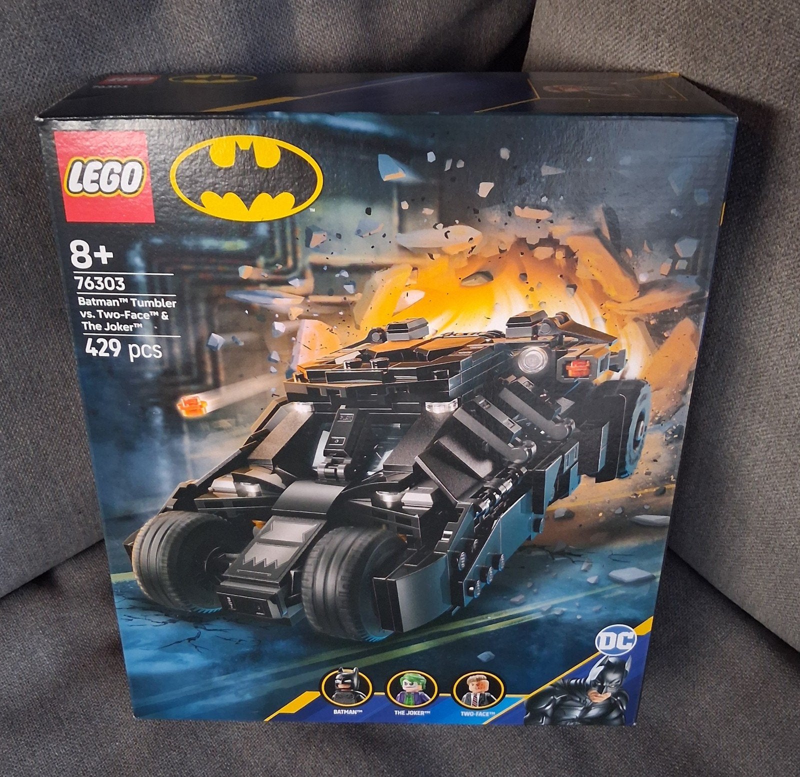 LEGO Batman Tumbler vs. Two-Face & The Joker 76303 Nieuw, Ophalen of Verzenden, Nieuw