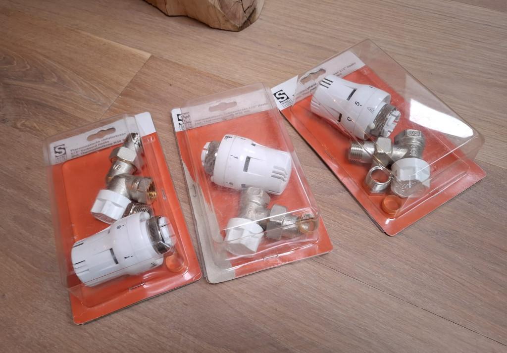 Thermosstatische radiatorkranen 1/2 inch, 3 stuks, Ophalen of Verzenden, Nieuw