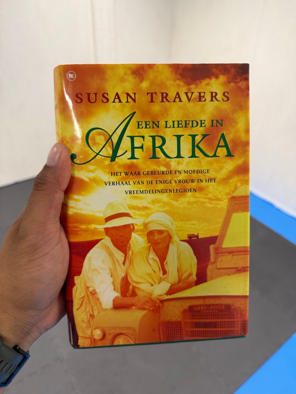 Een Liefde in Afrika - Susan Travers, Ophalen of Verzenden, Gelezen