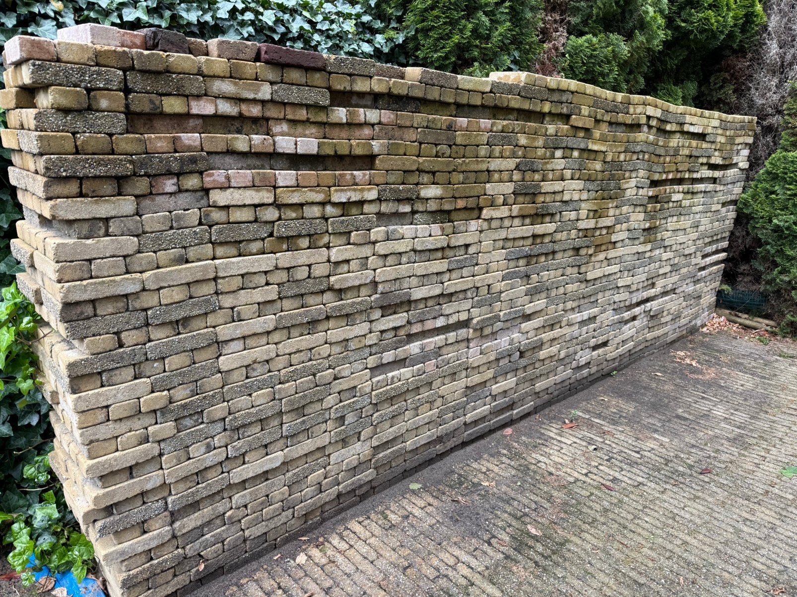 2000 klinkers - goed voor ongeveer 20 m2, Tuin en Terras, Tegels en Klinkers, Ophalen, Gebruikt, Klinkers