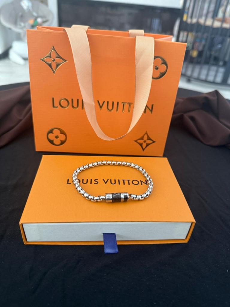 Heren armband van LVV nog helemaal nieuw, Ophalen of Verzenden, Nieuw