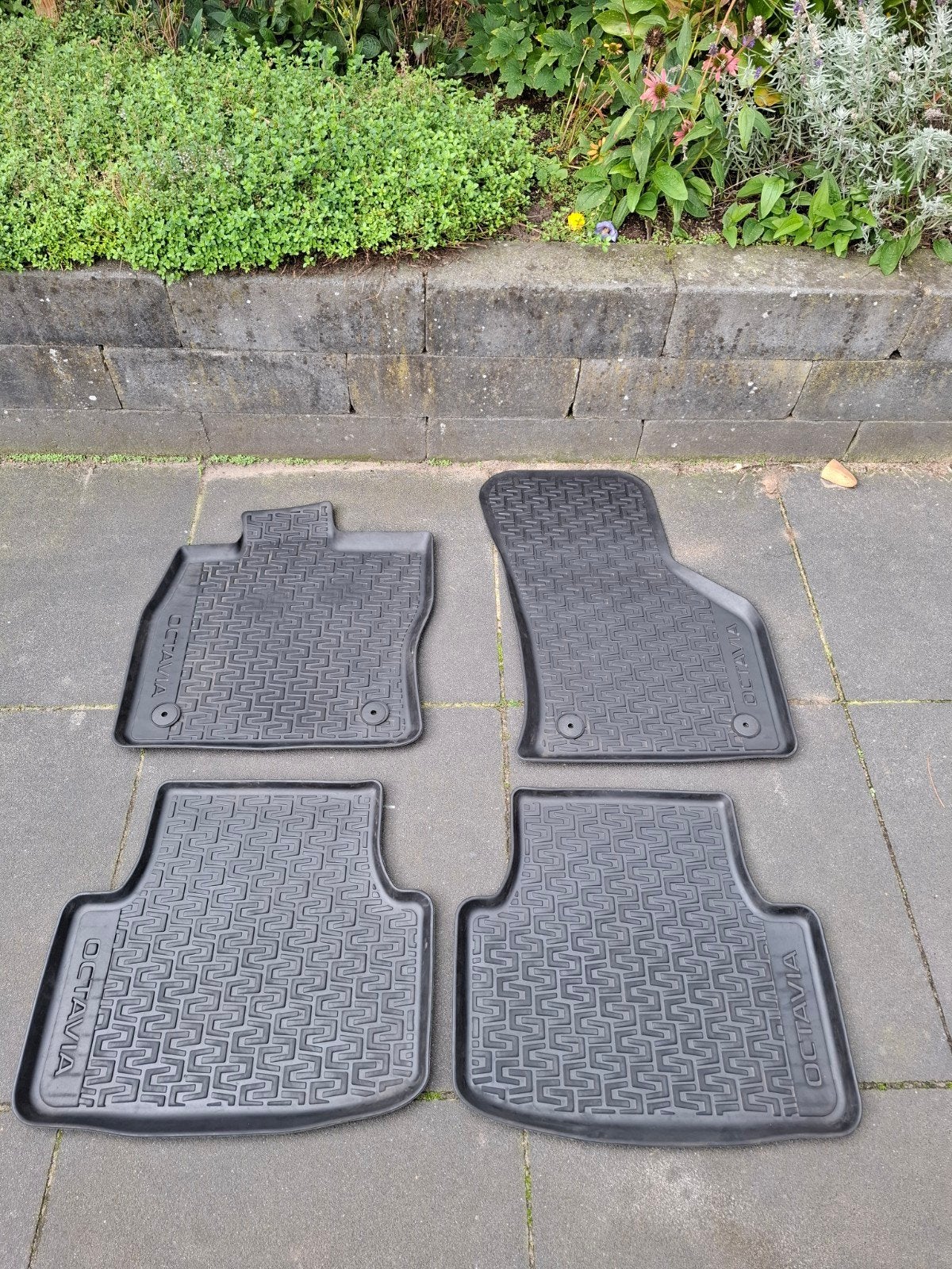 Rubberen mattenset origineel Skoda Octavia Combi 2016, Ophalen of Verzenden, Gebruikt